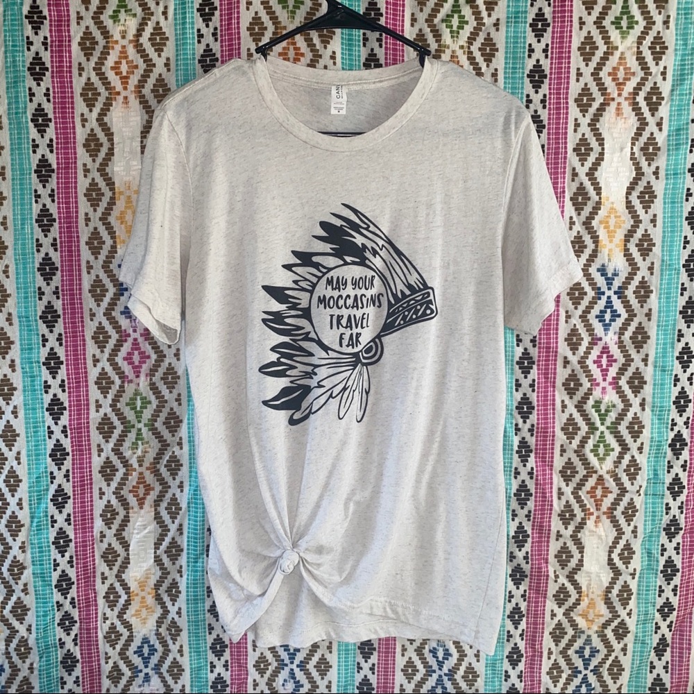 Boho Bella + Canvas tee • Size M •